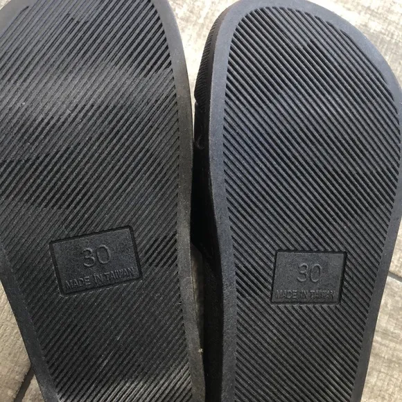 100% Authentic Hugo Boss Boys / Kids Sandal / Slipper - NWT