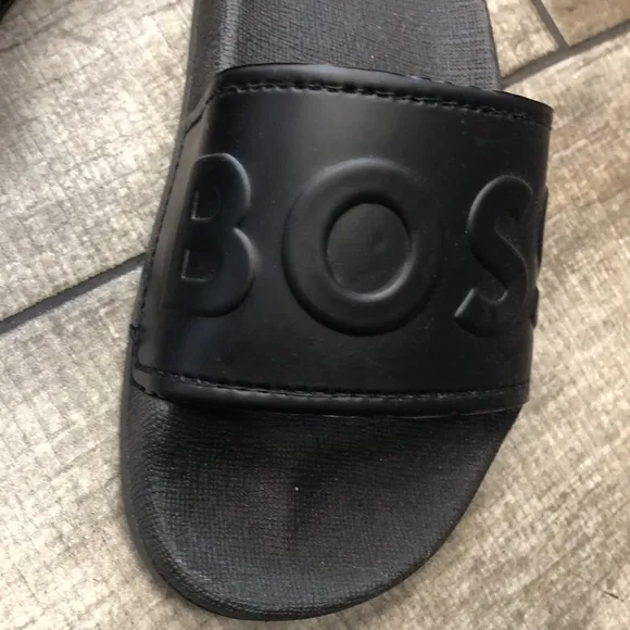 100% Authentic Hugo Boss Boys / Kids Sandal / Slipper - NWT