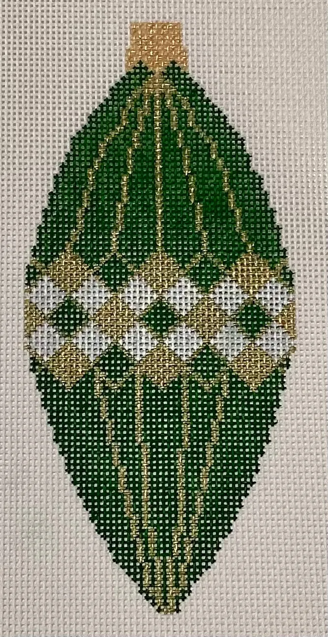 22-213 Green/Gold Ornament