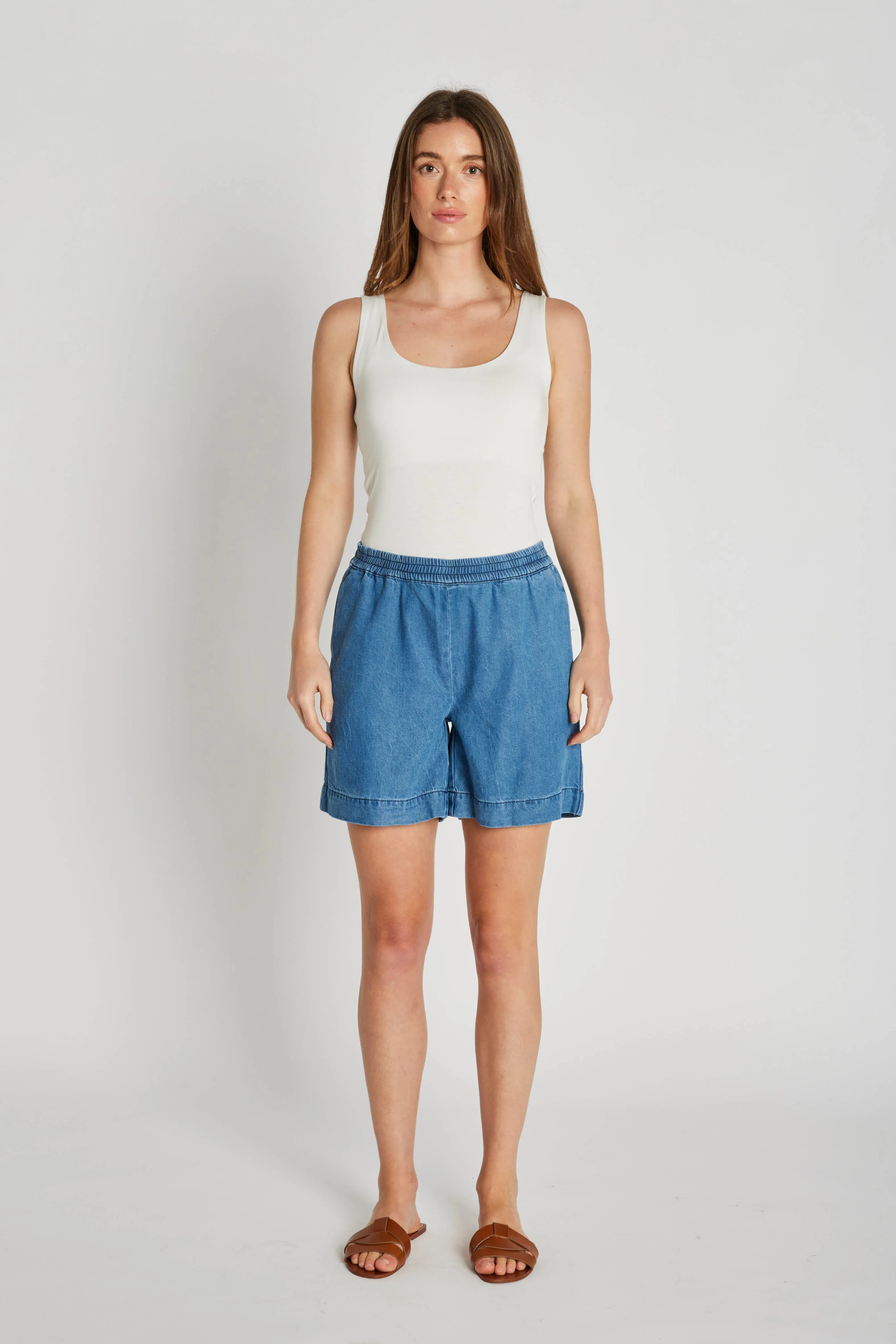 4124PBOTamala shorts - Blue denim