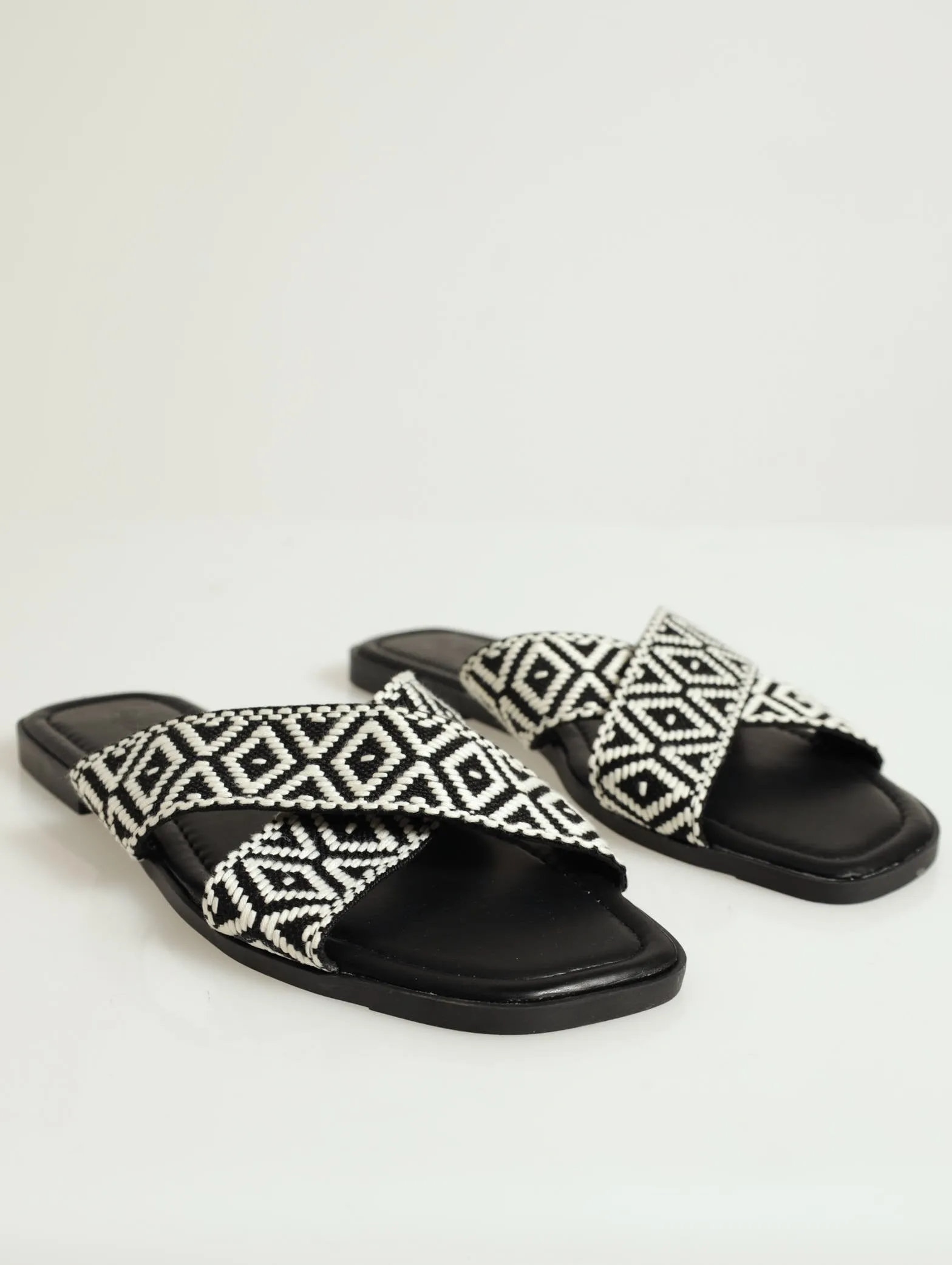 Aztec Print Cross Strap Mule Sandal