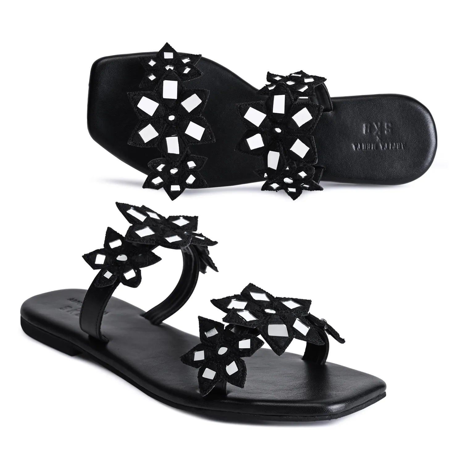 Blooming Flower Noir Flat Sandals For Women