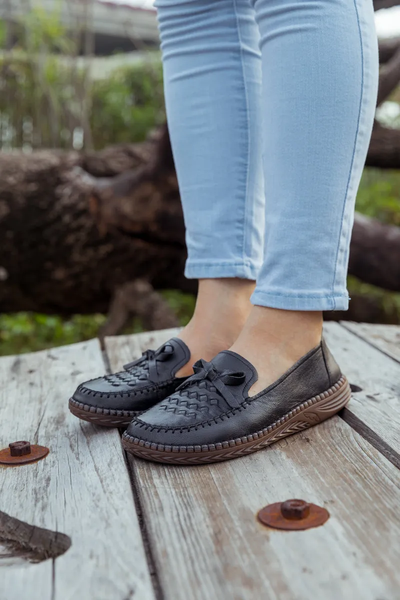 Braided Upper Leather Loafer - Black