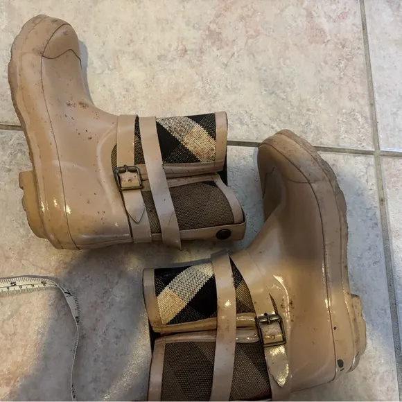 Burberry Logo Vintage High-top flats Sneakers nova check shoes rubber rain boots