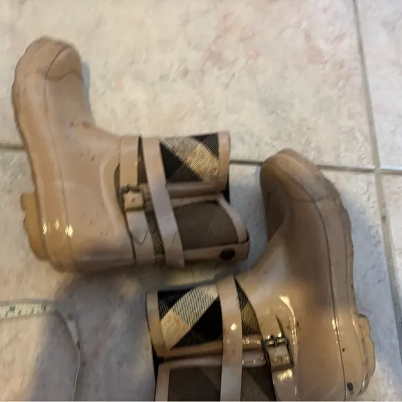 Burberry Logo Vintage High-top flats Sneakers nova check shoes rubber rain boots