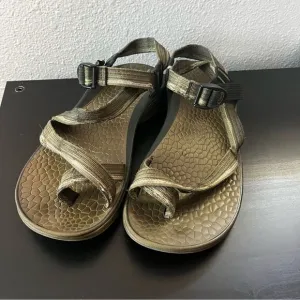 Chacos Green Sandals Mens