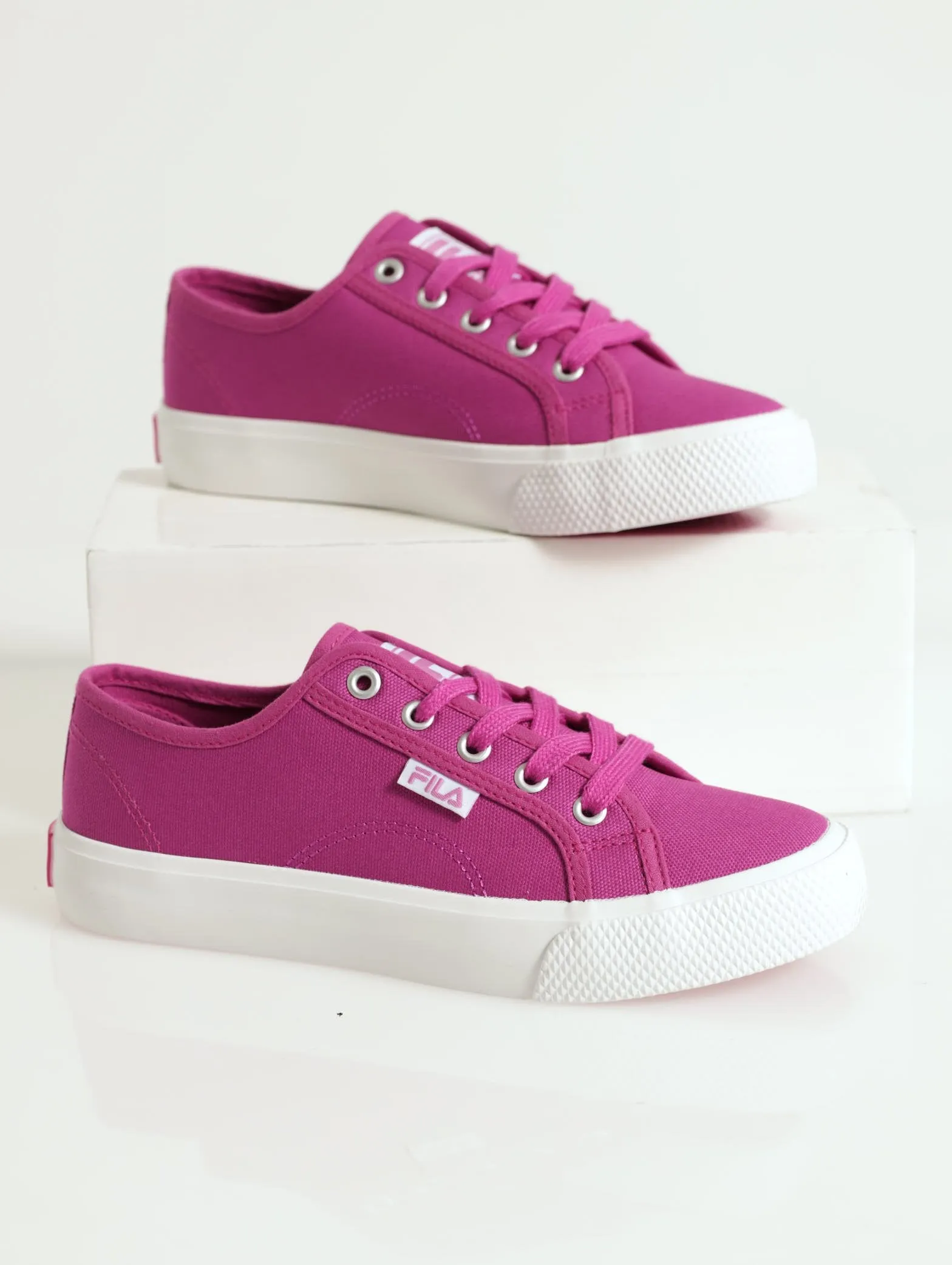 Chiara Canvas Lo Cut Sneaker - Fuschia