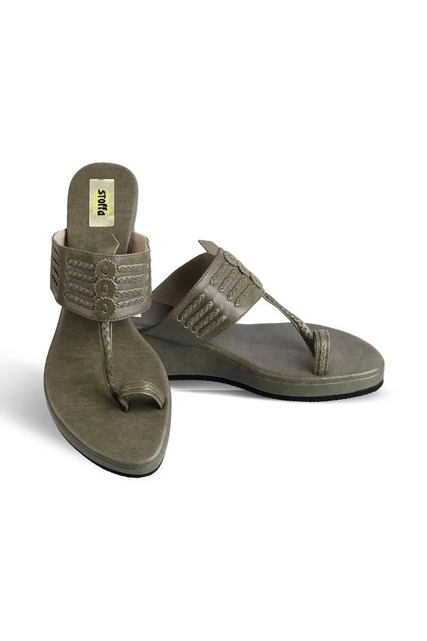 Classic Low K Wedge Taupe