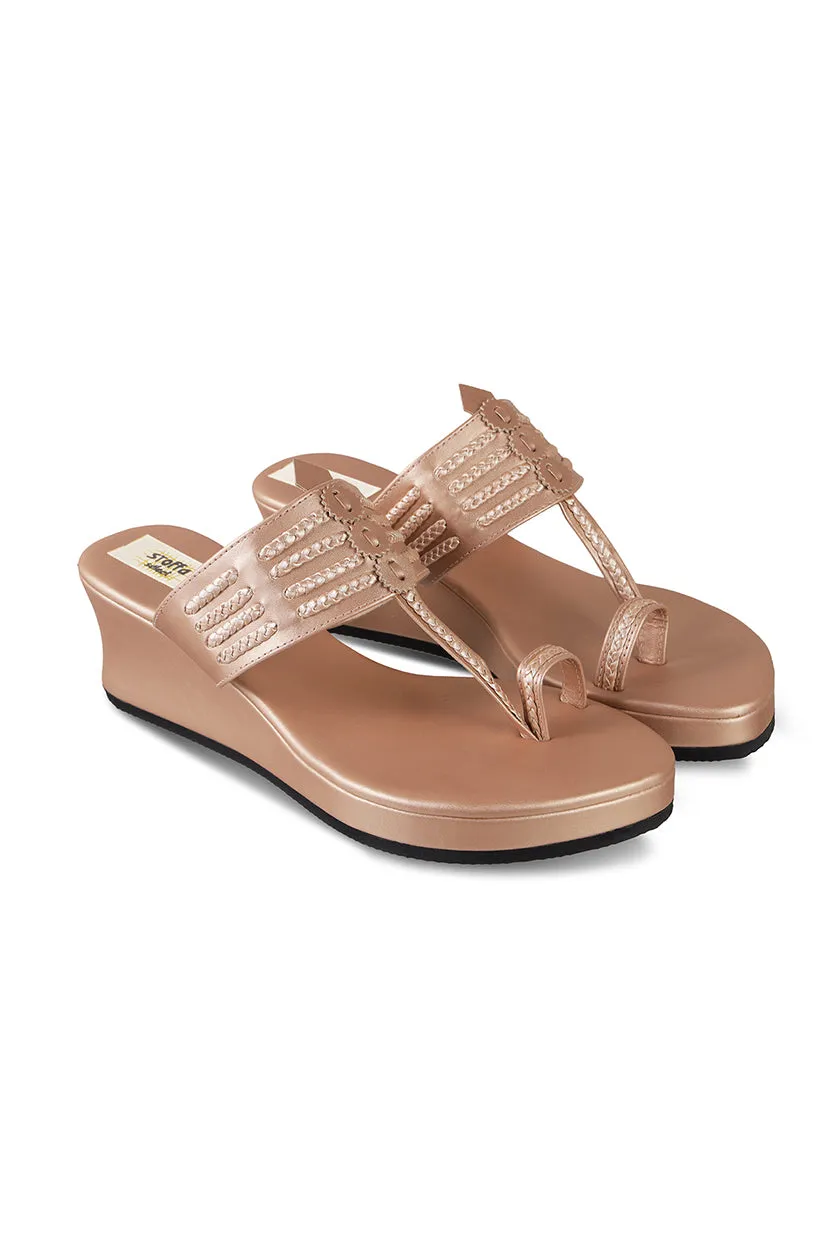 Classic Low K Wedge Taupe