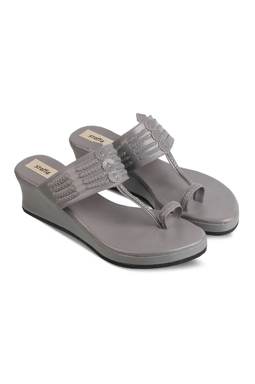 Classic Low K Wedge Taupe