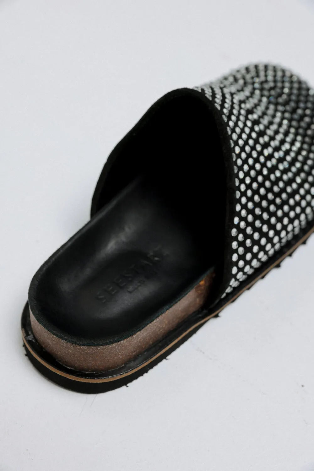 DNA No.6 Mules