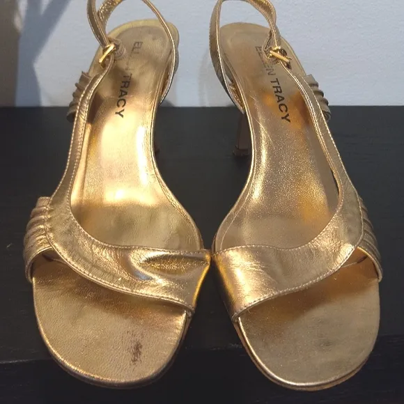 Ellen Tracy sandals