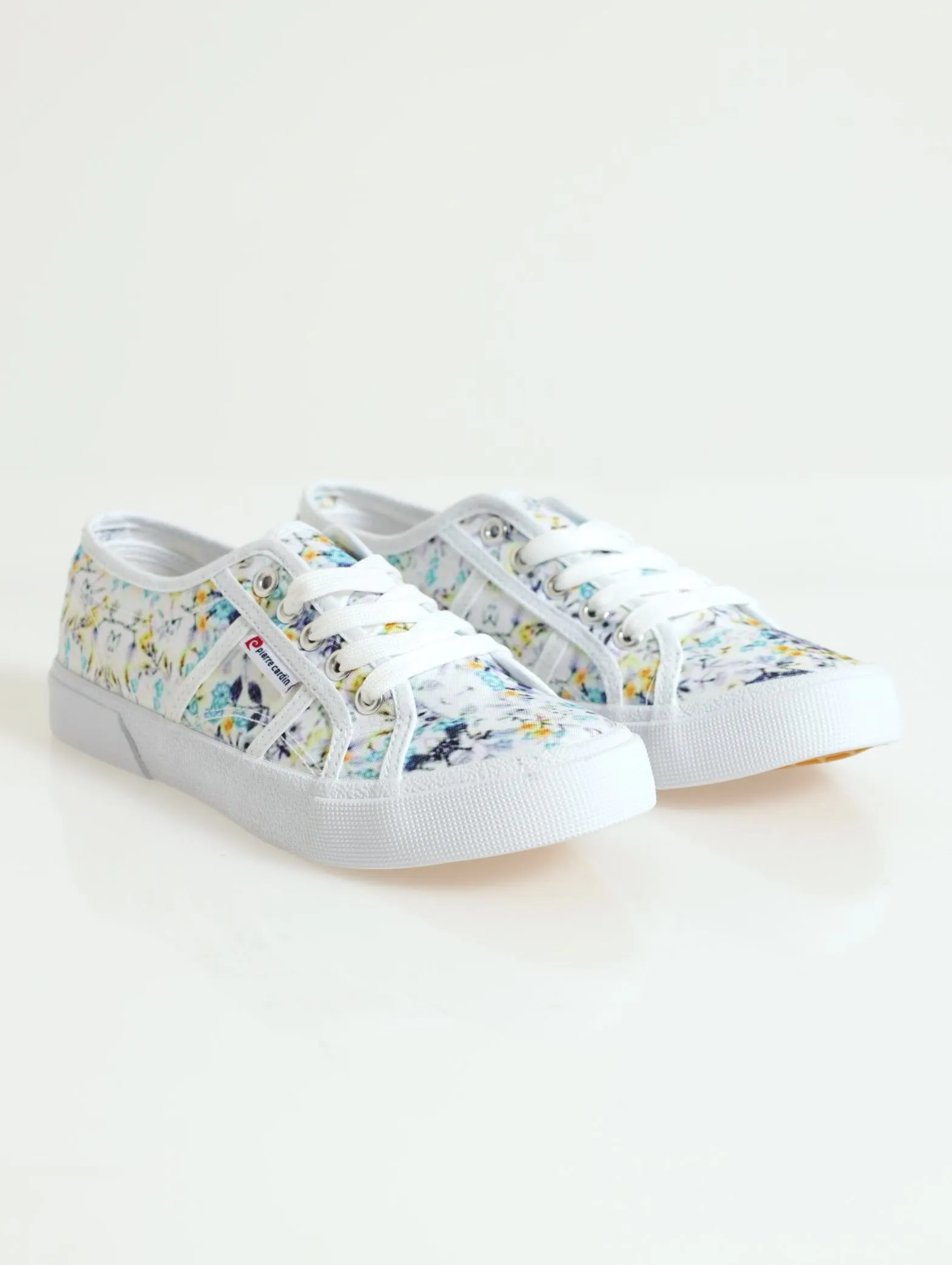 Floral Print Lace-Up Canvas Sneaker