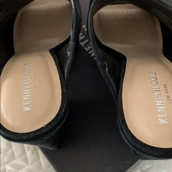 Kenneth Cole Mules