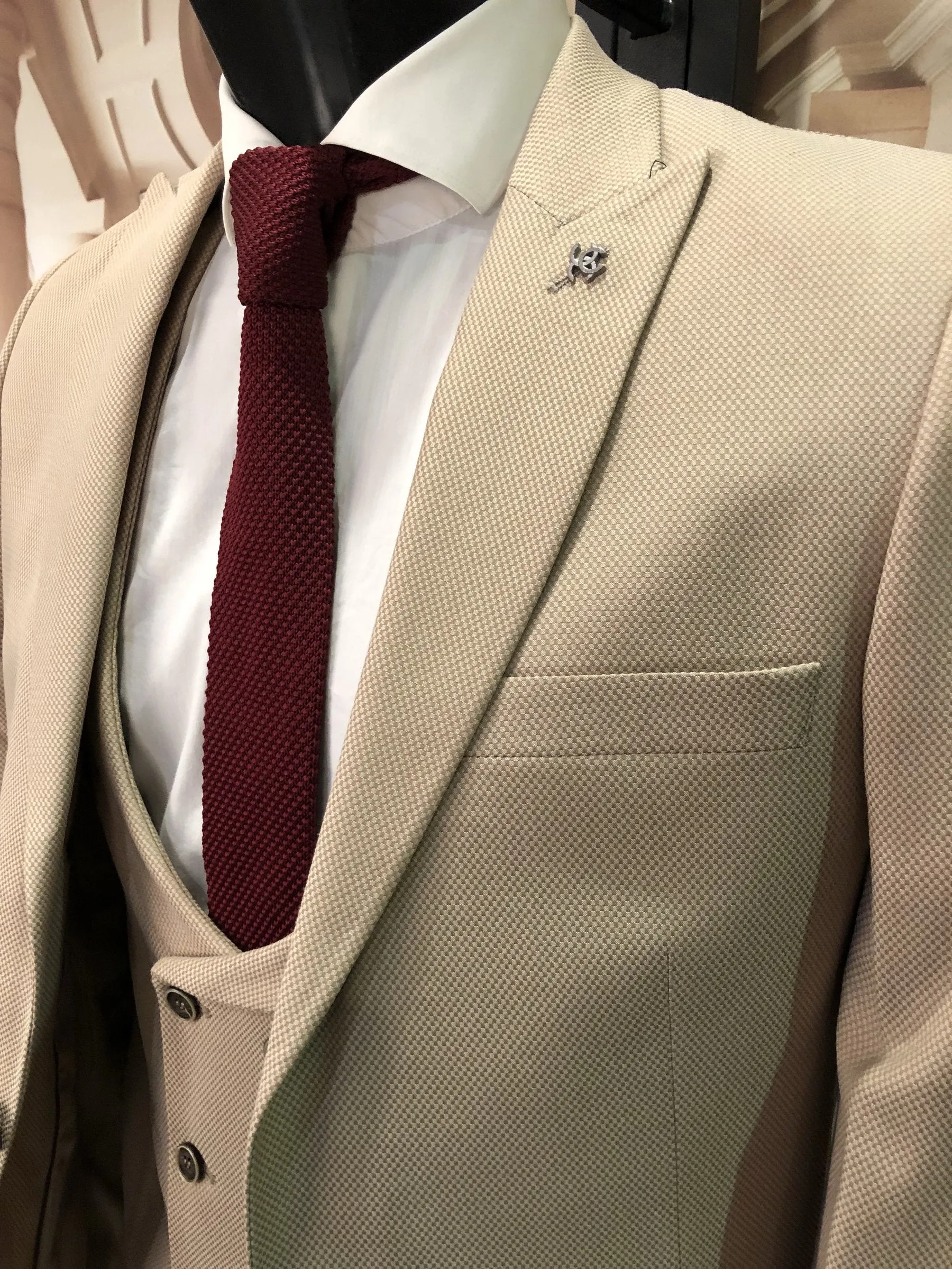 Knitted Flat Edge Tie - Burgundy
