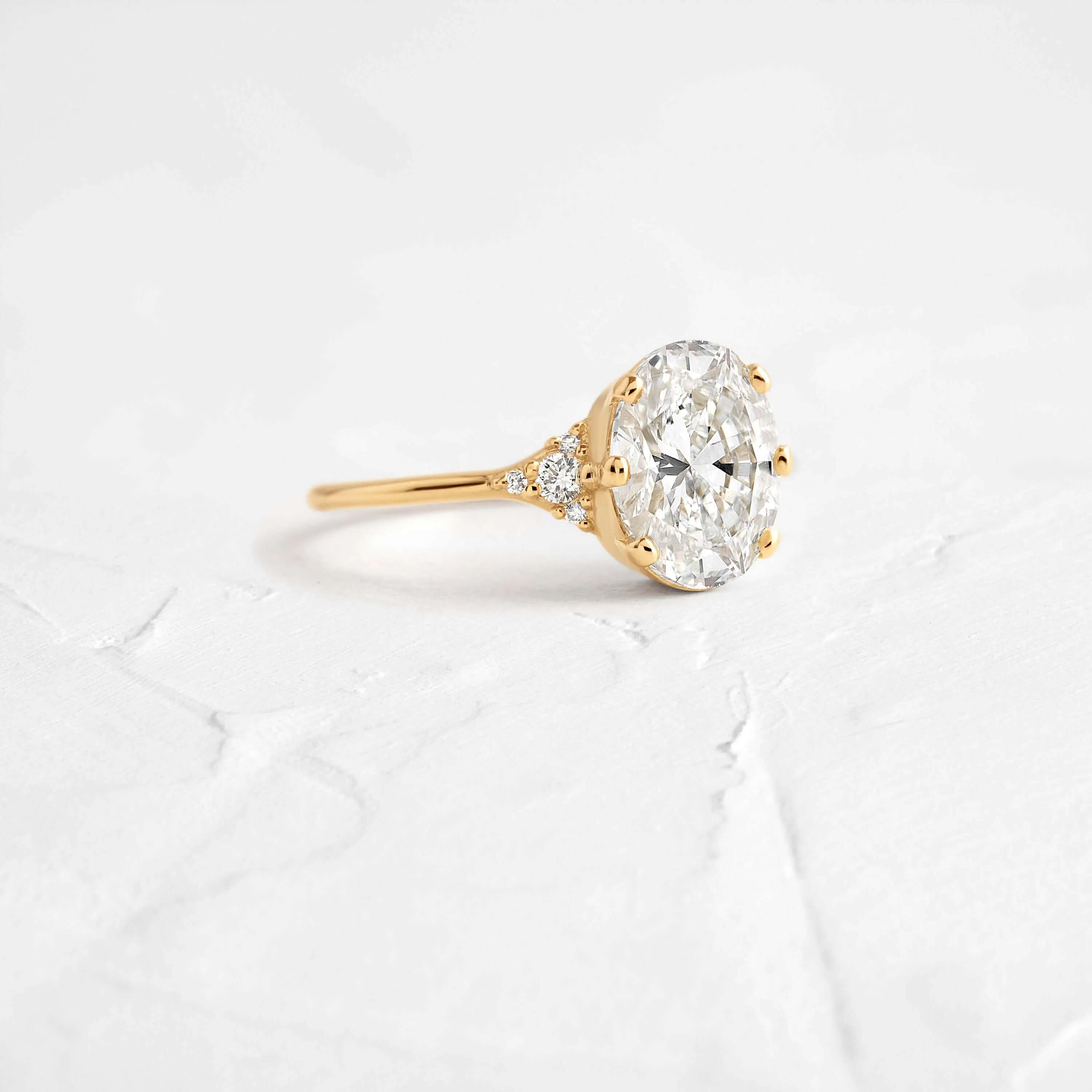 Lady's Slipper Ring, Oval Cut