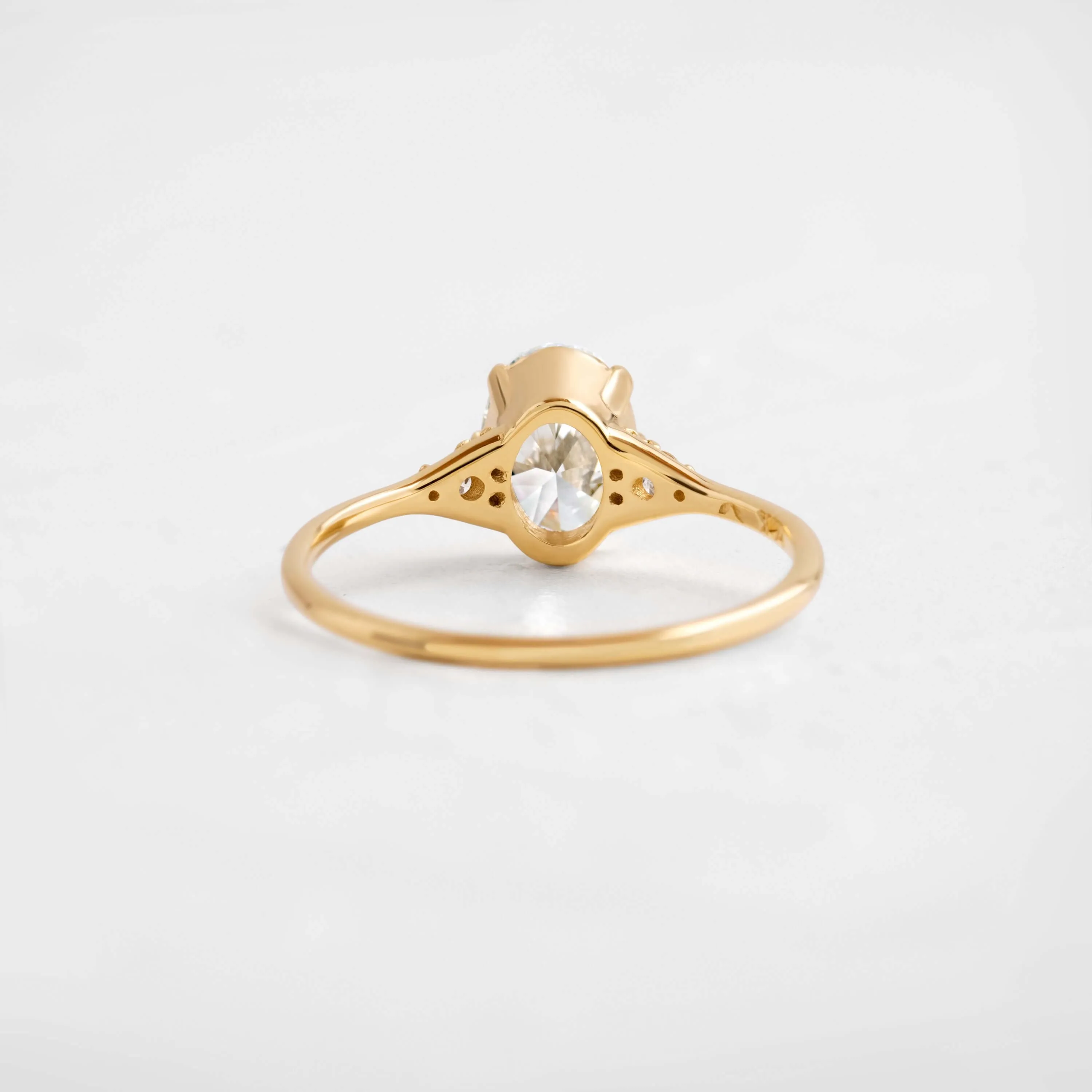 Lady's Slipper Ring, Oval Cut