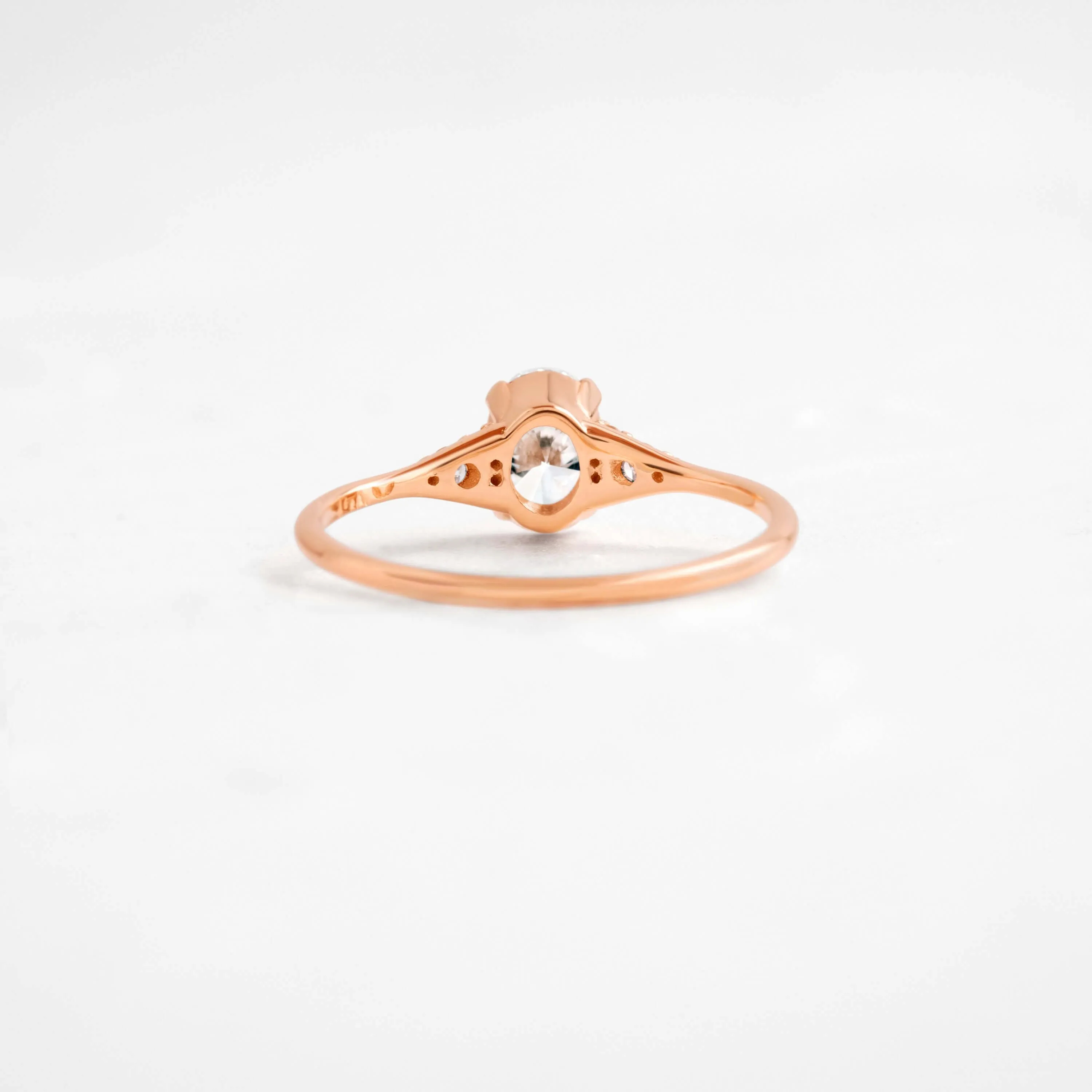 Lady's Slipper Ring, Oval Cut