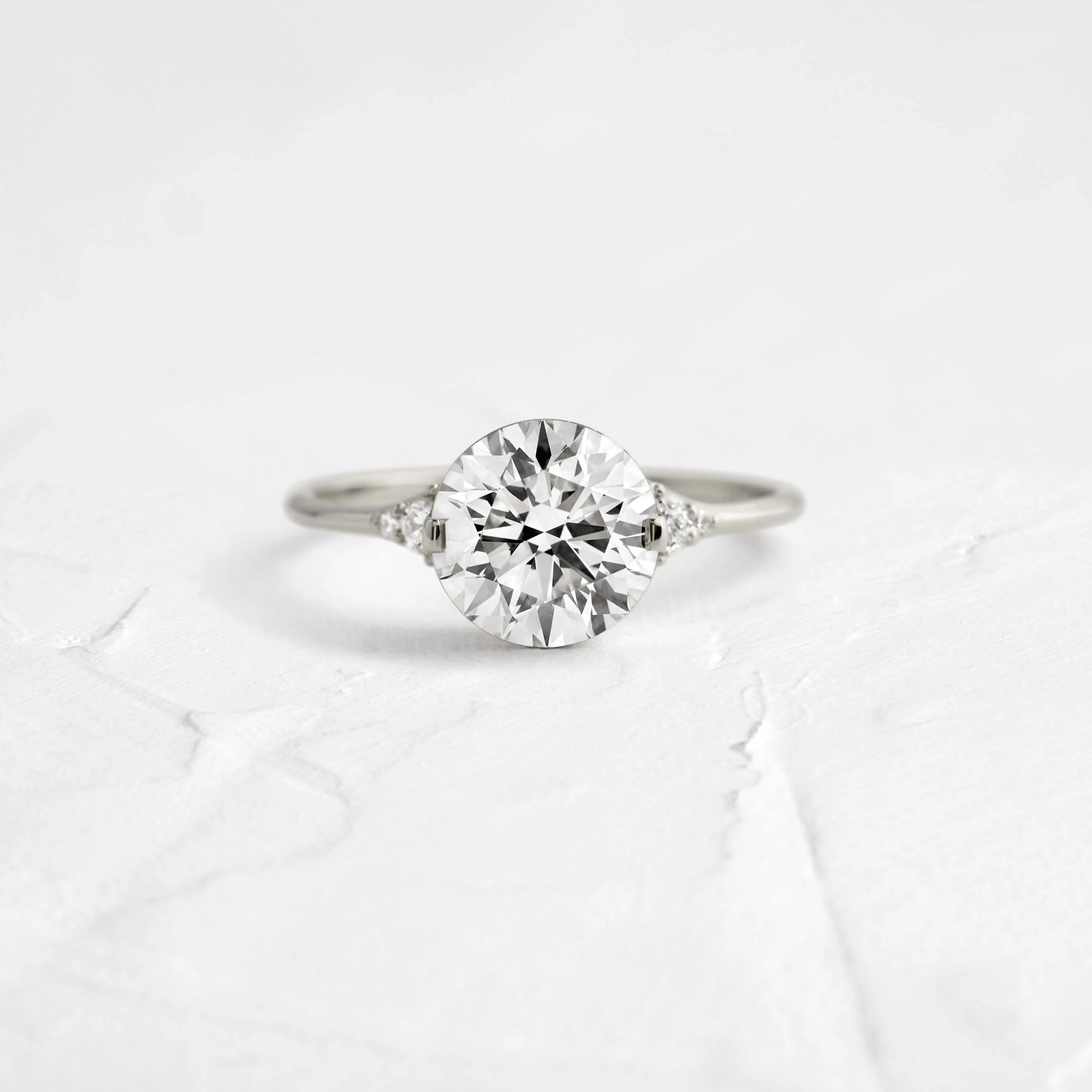 Lady's Slipper Ring, Round Cut