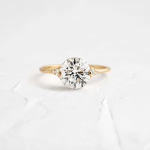 Lady's Slipper Ring, Round Cut