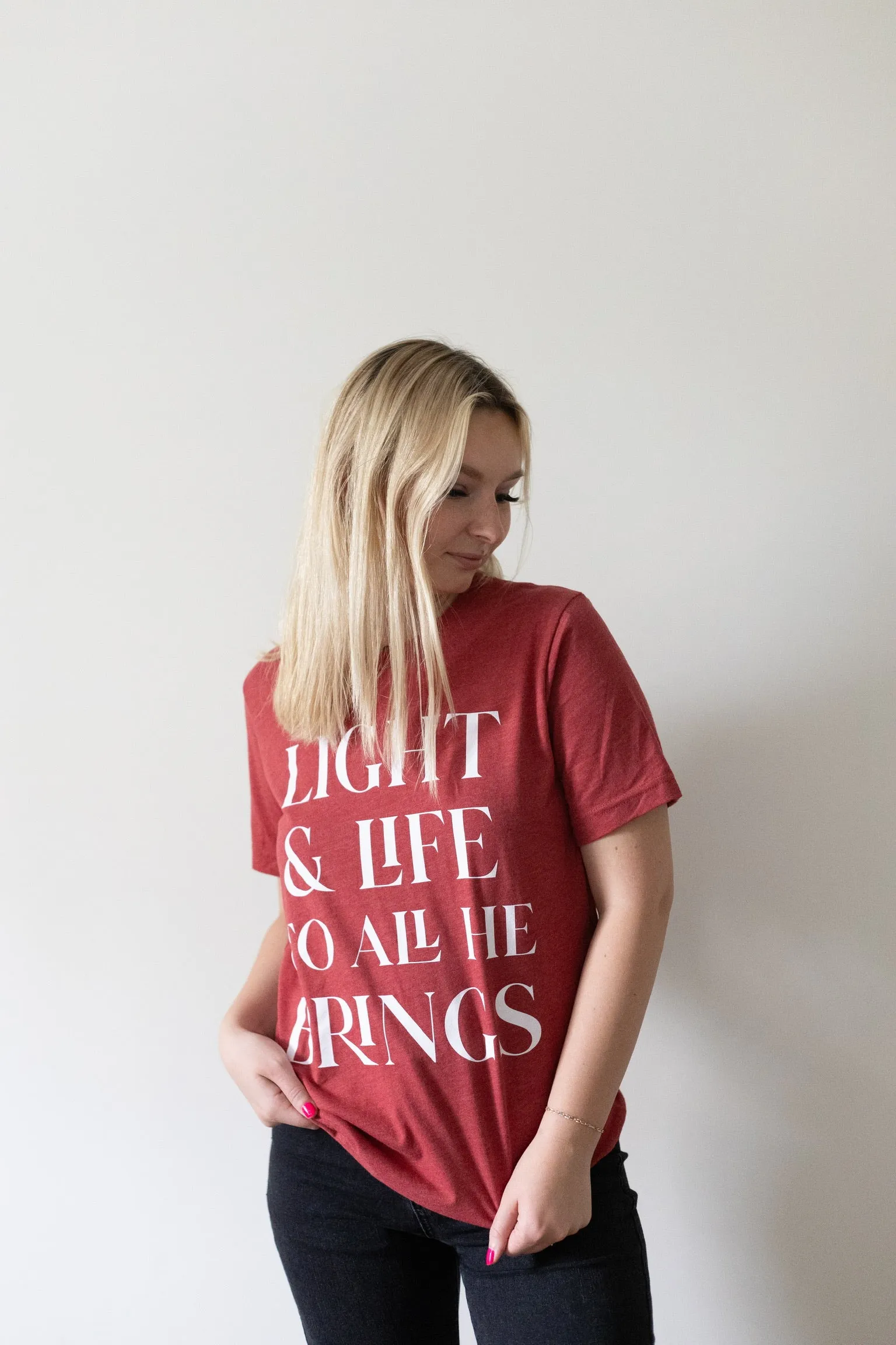 Light & Life Tee in Canvas Red