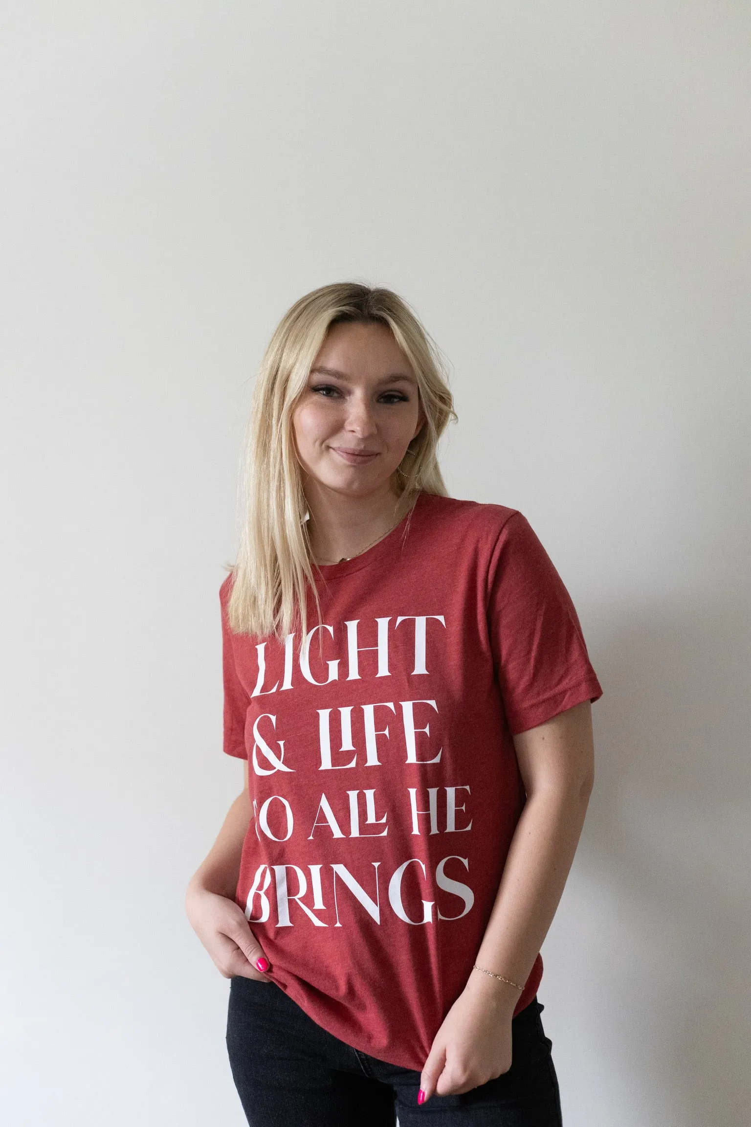 Light & Life Tee in Canvas Red