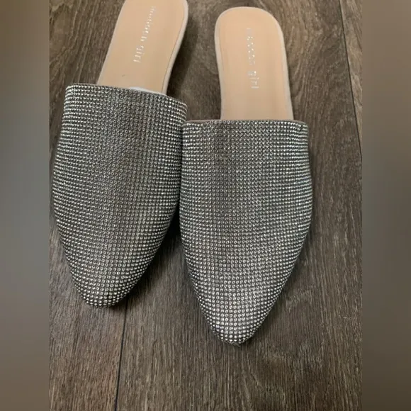 Madden Girl's Tania mules NWOT