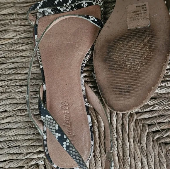 Madewell The Heidi Slingback Sandal inSnake Embossed leather size 8