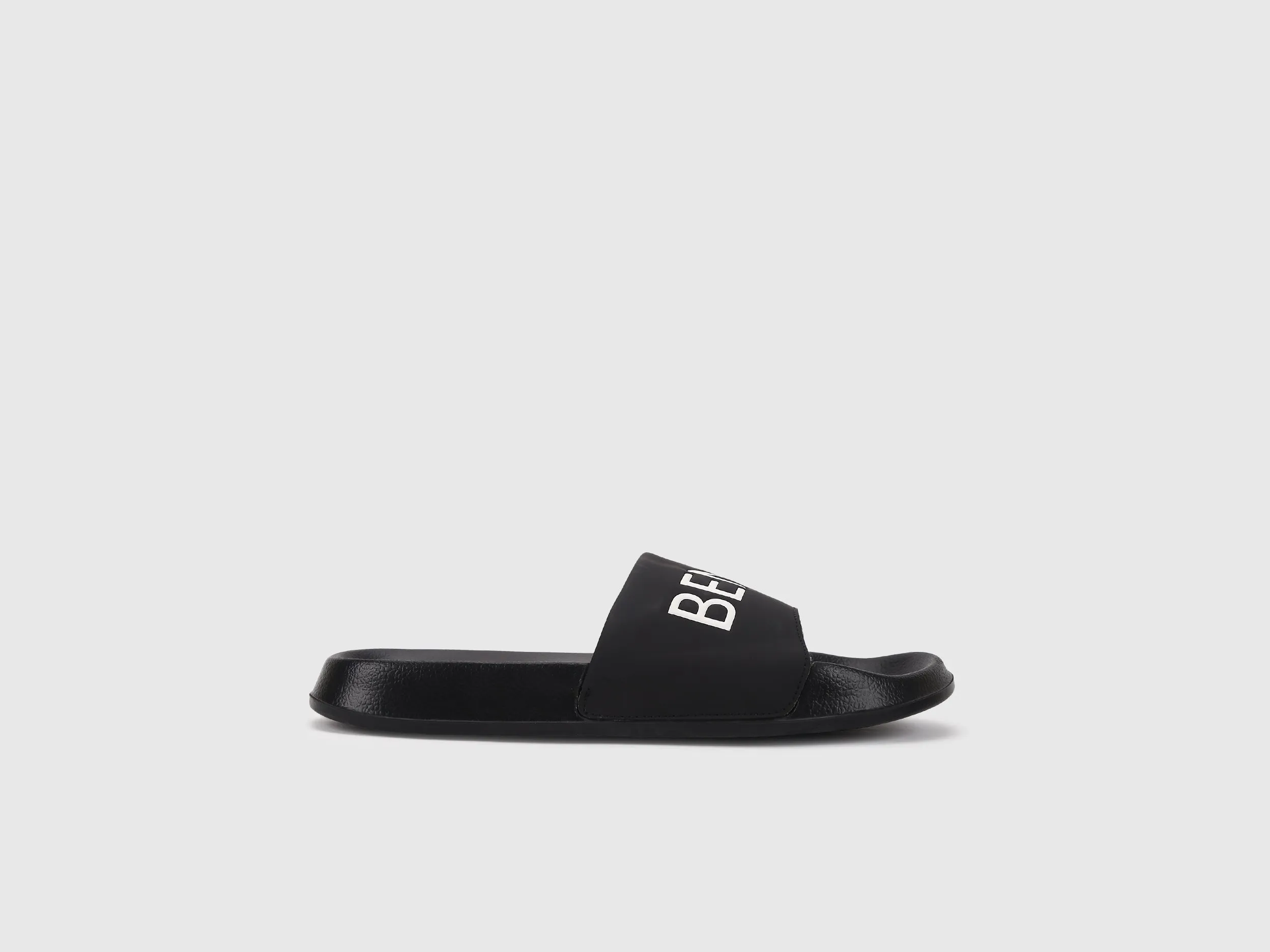 Men Brand Logo Printed Slippers
