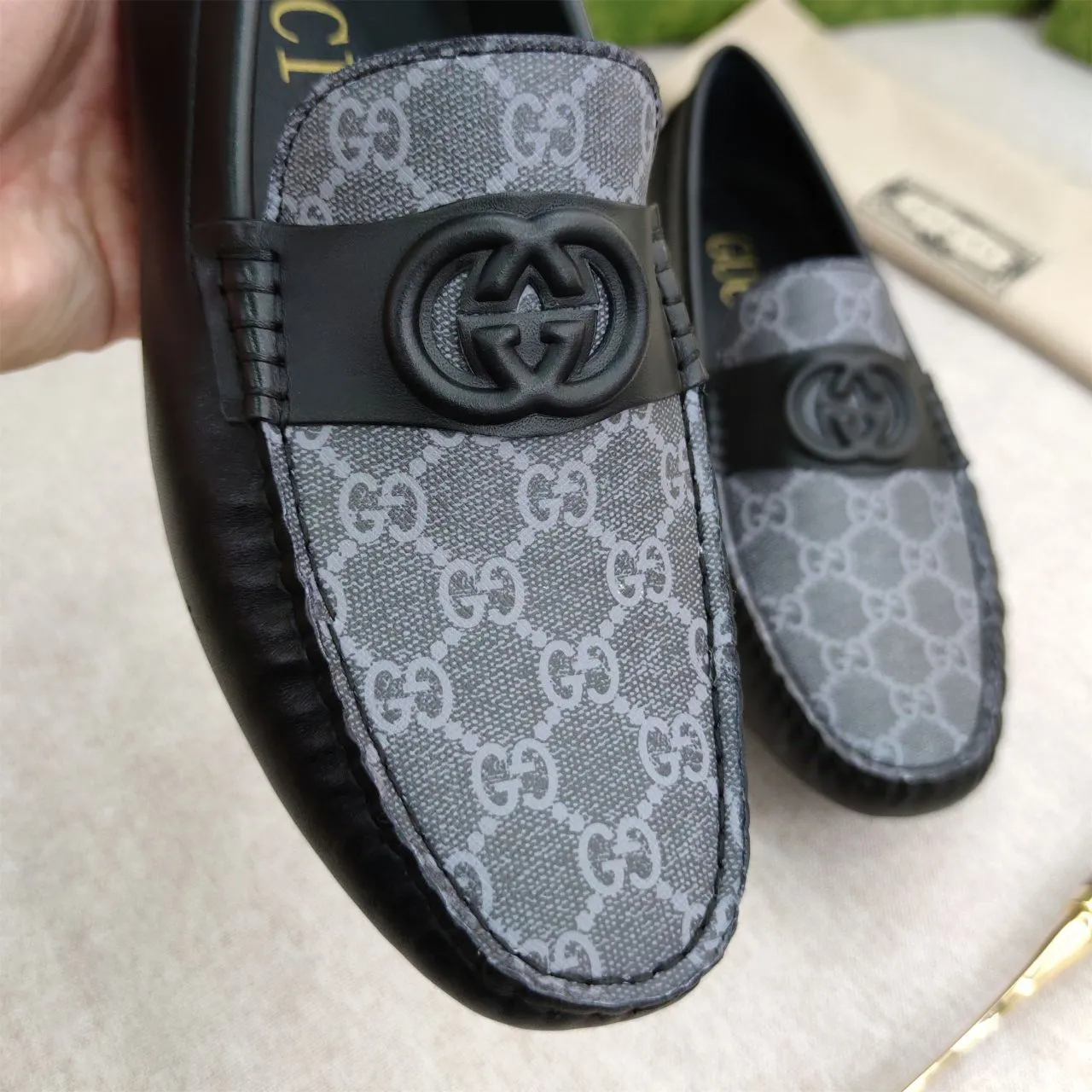Men's Interlocking G Loafers