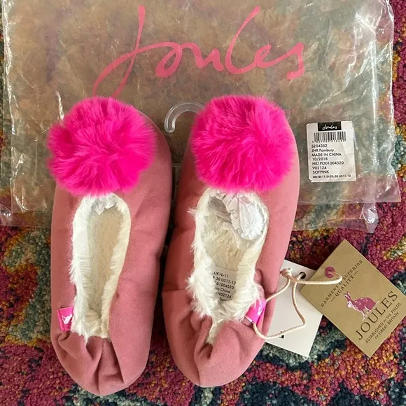 NWT Joules | Girl’s pink suede sherpa lined slippers, hot pink pom poms sz 11-12