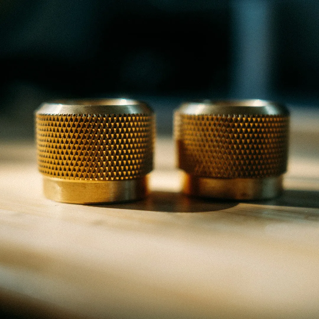 RH2 - Black   Brass