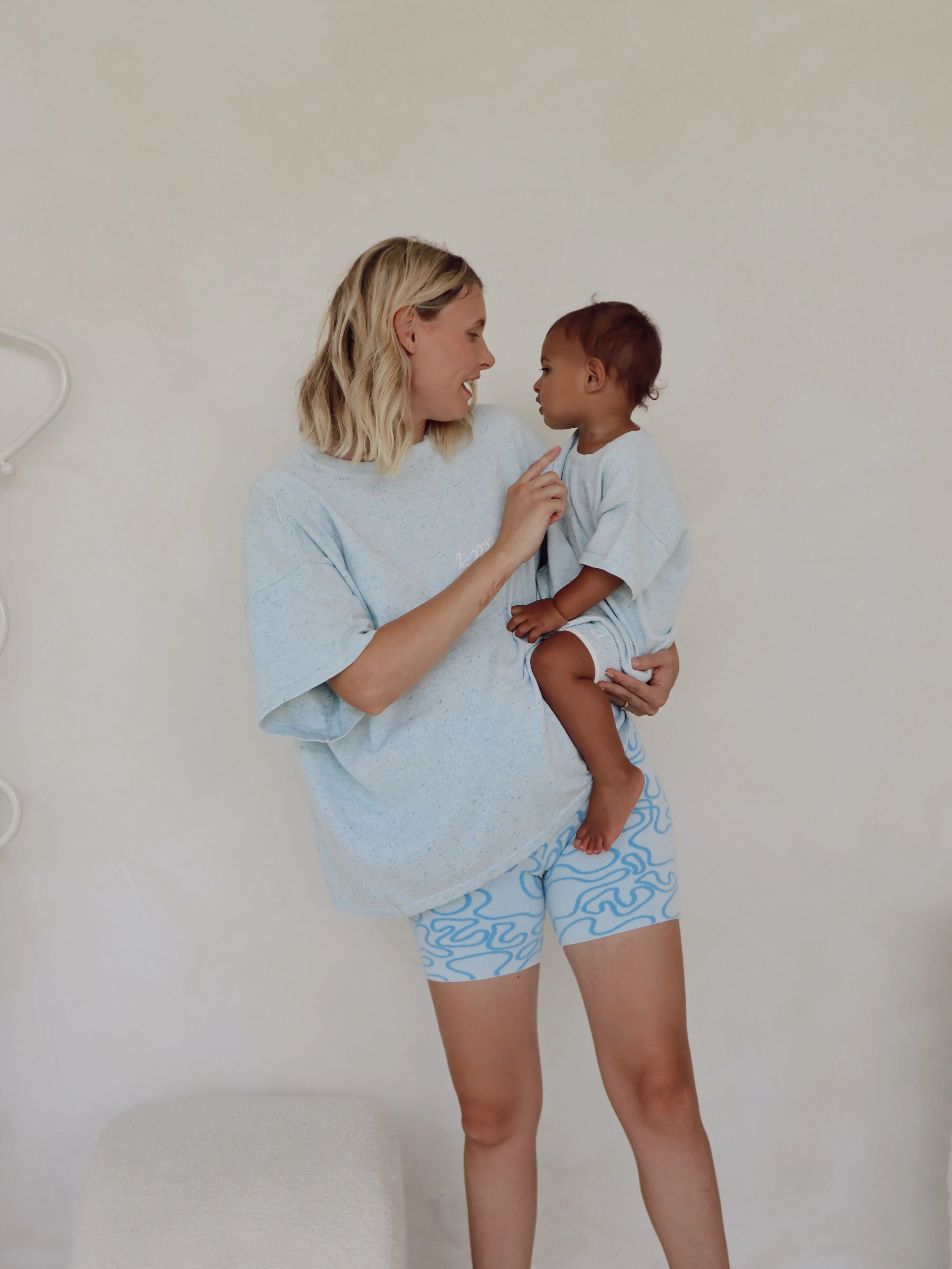 SIGNATURE TEE | AERO FLECK (KIDS)