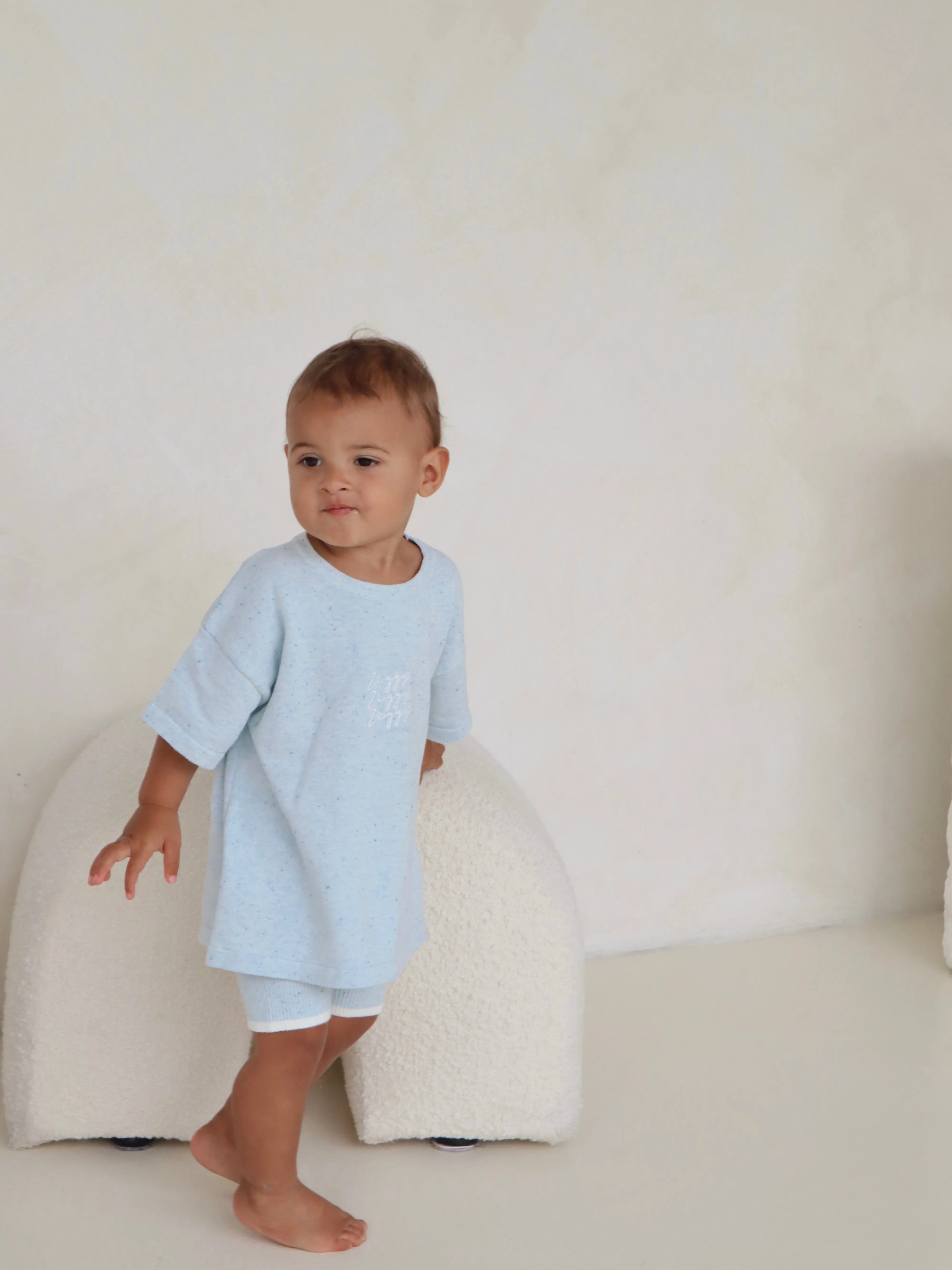 SIGNATURE TEE | AERO FLECK (KIDS)