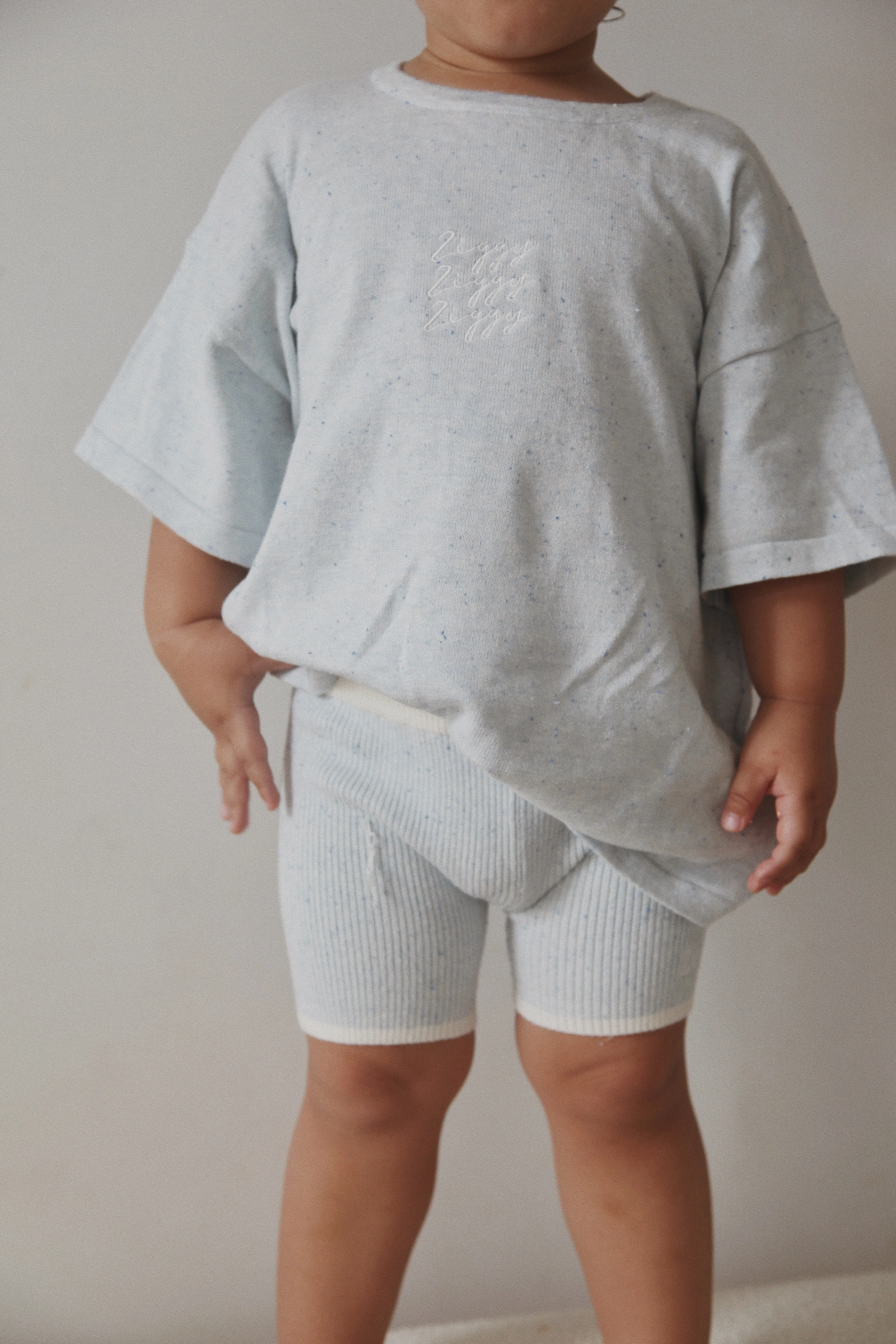 SIGNATURE TEE | AERO FLECK (KIDS)