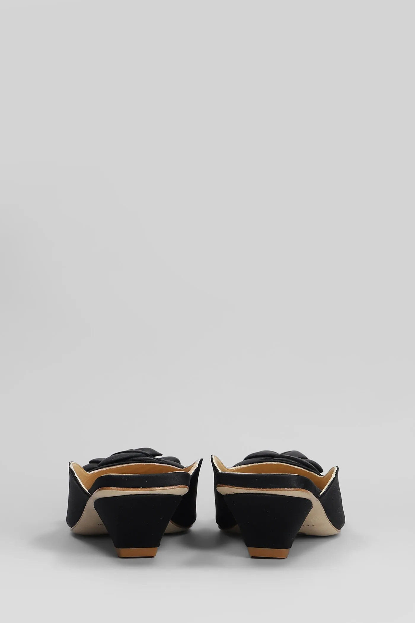Slipper-Mule in black satin