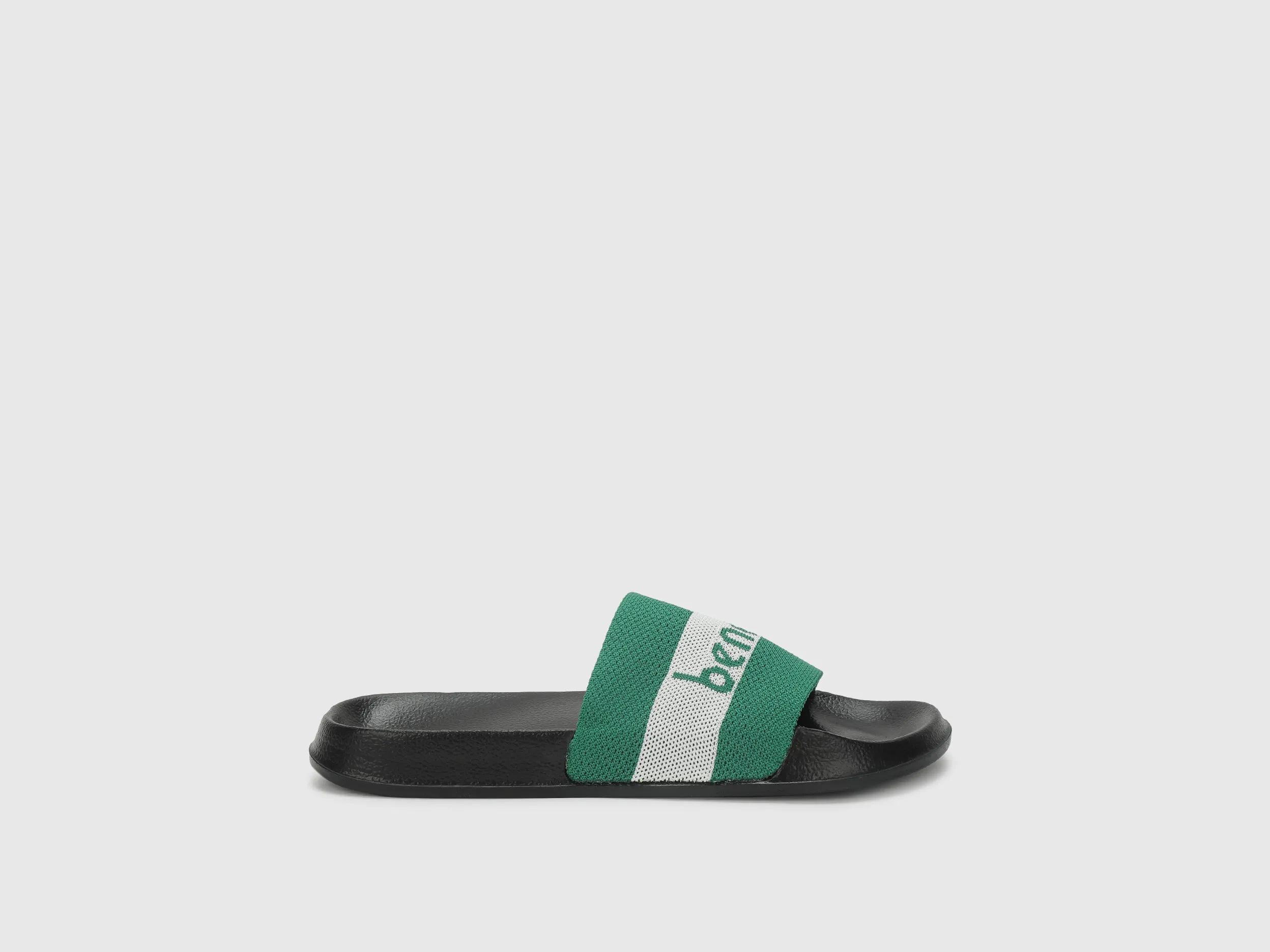 Textured Pattern Casual Slippers