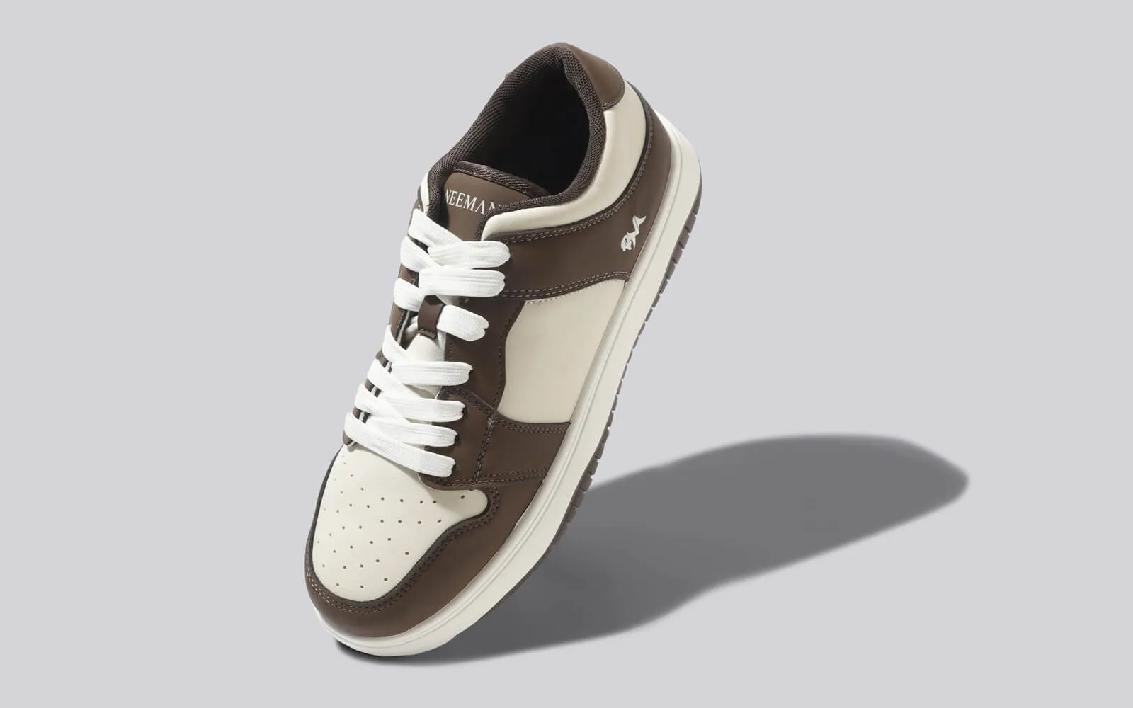 The Hip Hep : Ivory-Brown