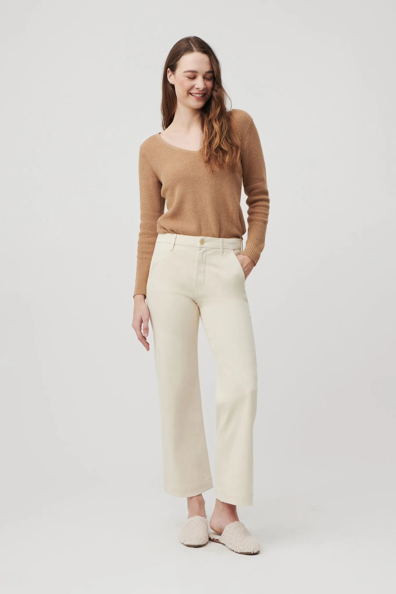 The Malibu Wide Chino Cropped  |  Ivory