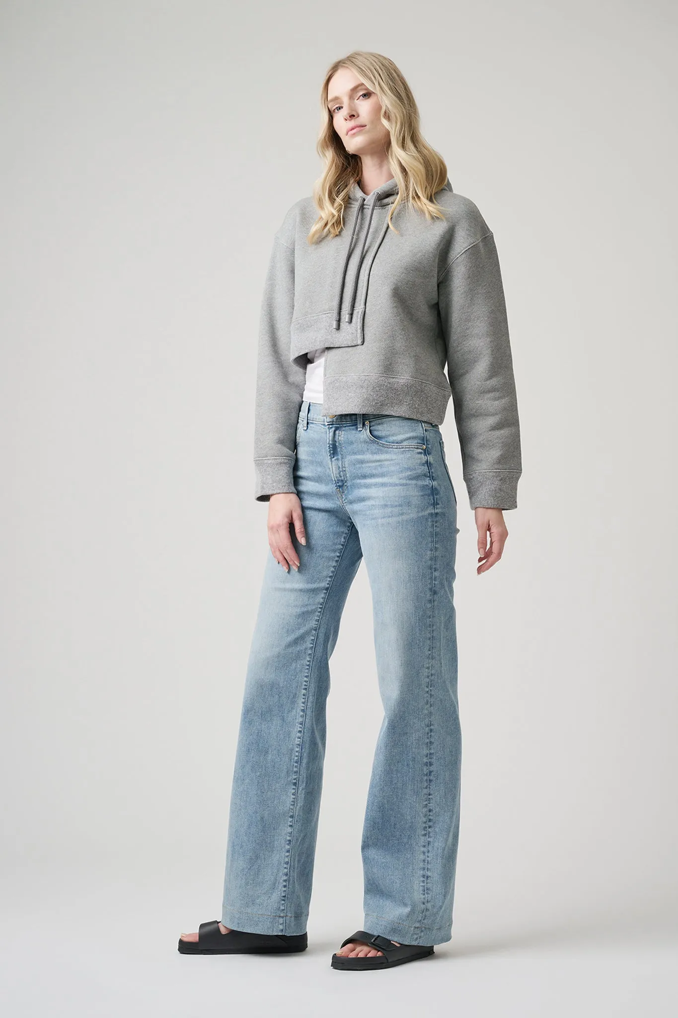 The Malibu Wide Denim  |  Pebble