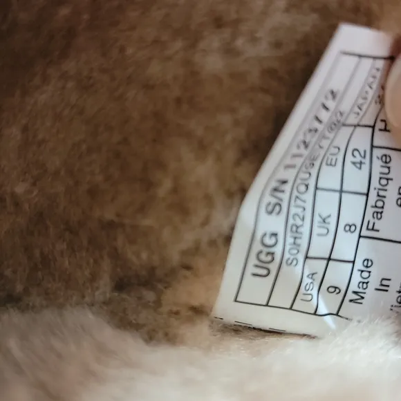 UGG Mens Fluff You Slippers Size 9