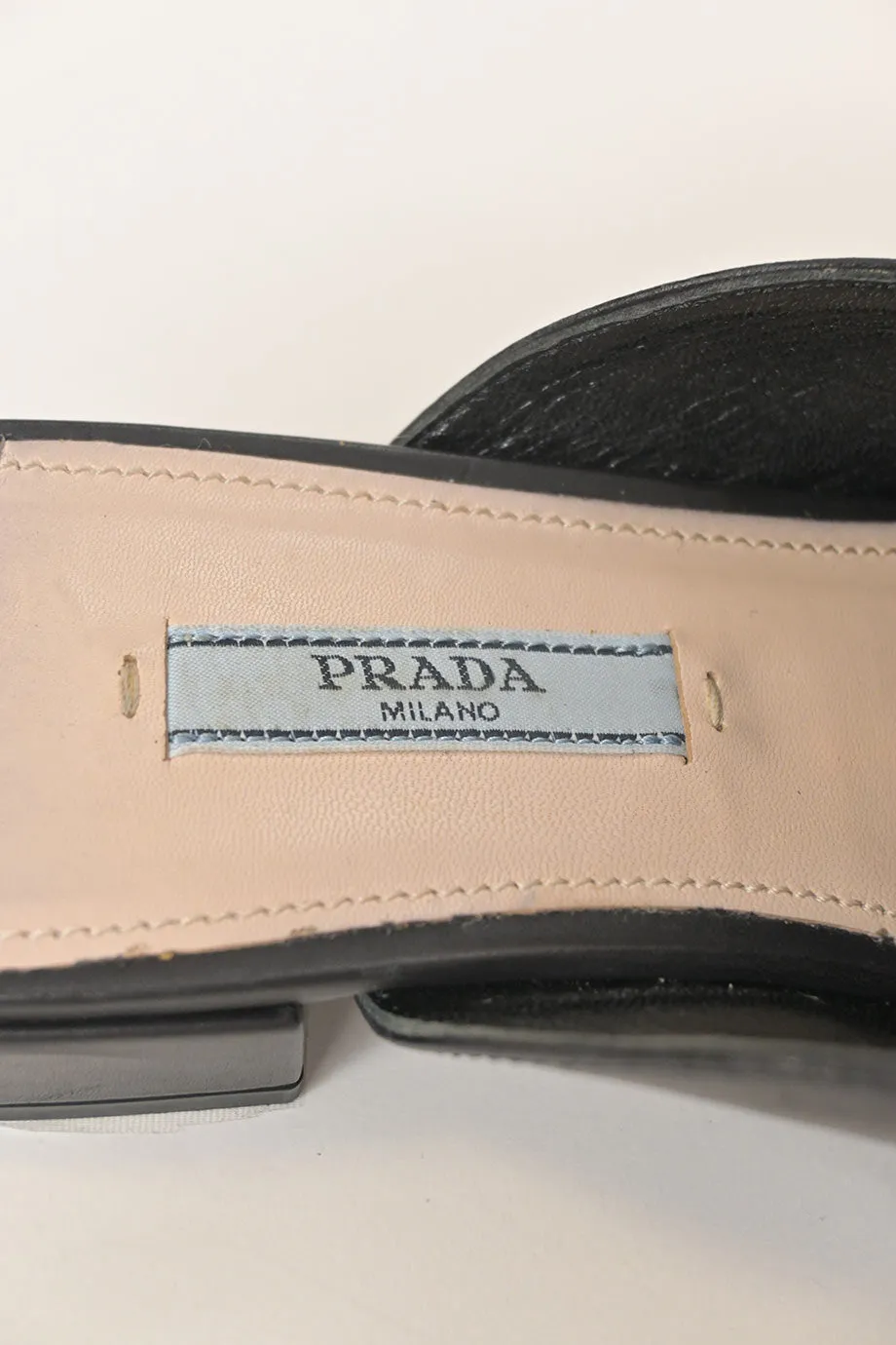 [WS7652] Prada | Slip-ons