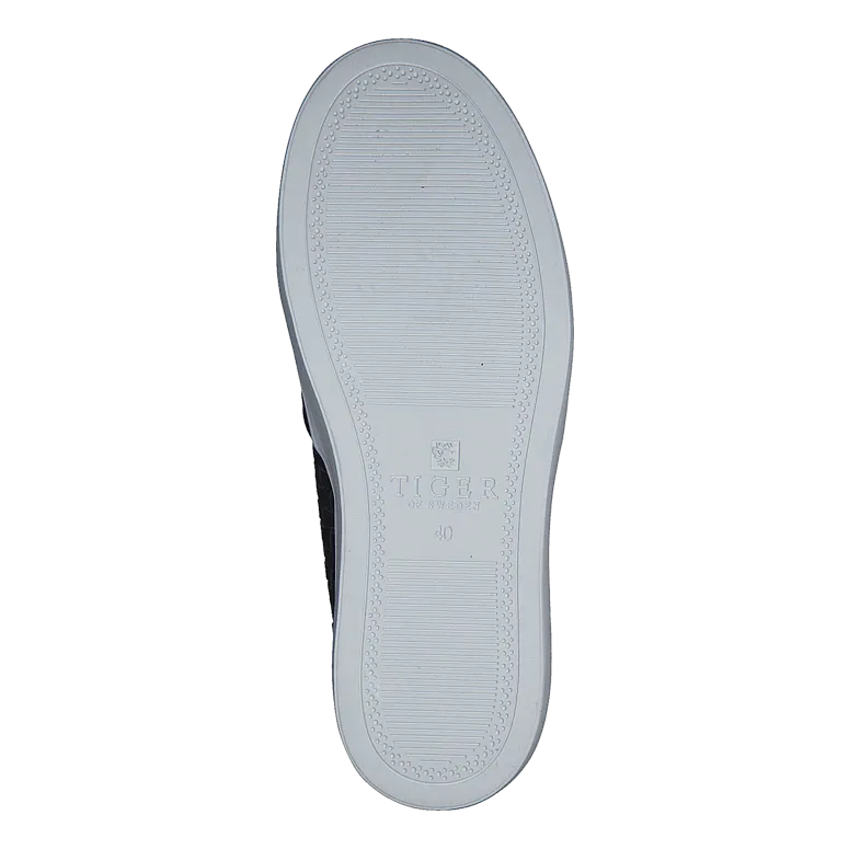 Yngve 03W 050 Black